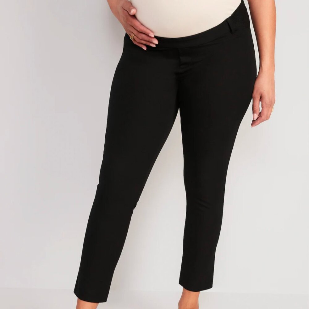 Old Navy Maternity Side-Panel Pixie Ankle Pants in Black Jack